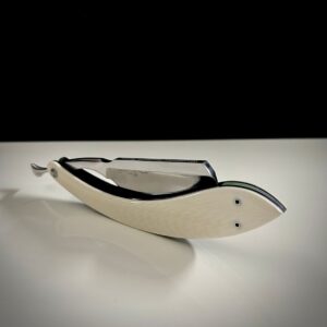 WoolfBlades 563 Custom made Straight Razor - Image 4
