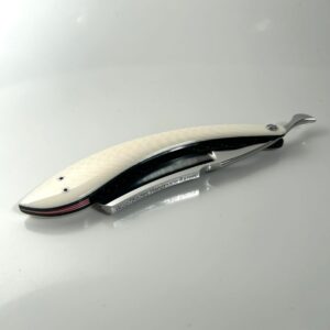 WoolfBlades 609 Custom Made Straight Razor - Image 4