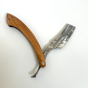 WoolfBlades 615 Hand Made Straight Razor - Image 5