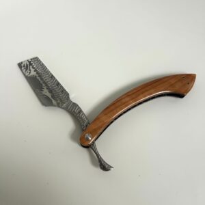 WoolfBlades 616 Hand Made Straight Razor - Image 5